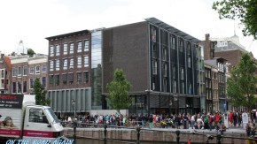 Anne Frank Haus Schlange
