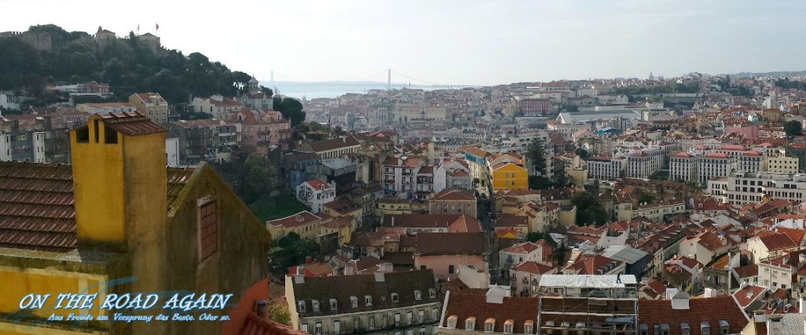 Panorama Ausblick vom Miradouro Sophia de Mello in Lissabon