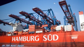 Dock Hamburg Süd