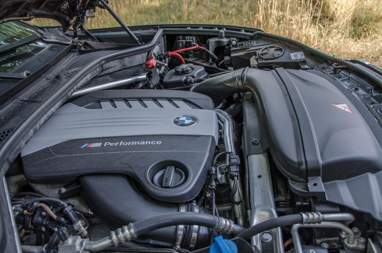 Motorabdeckung BMW X6 (F16, F86) M 50d 280 kW 381 PS (08.2014