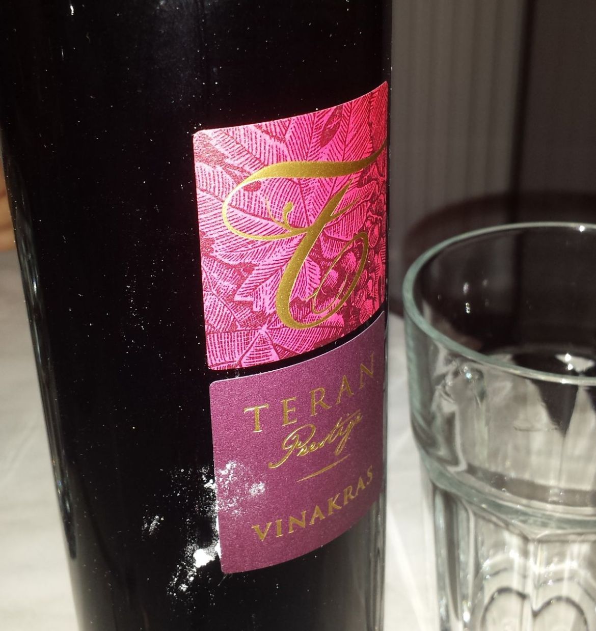 Teran Prestig Rotwein aus Slowenien