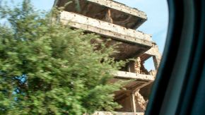 zerstörtes Gebäude in der Innenstadt von Mostar