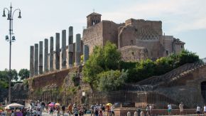 Auf dem Weg zum Forum Romanum Rom
