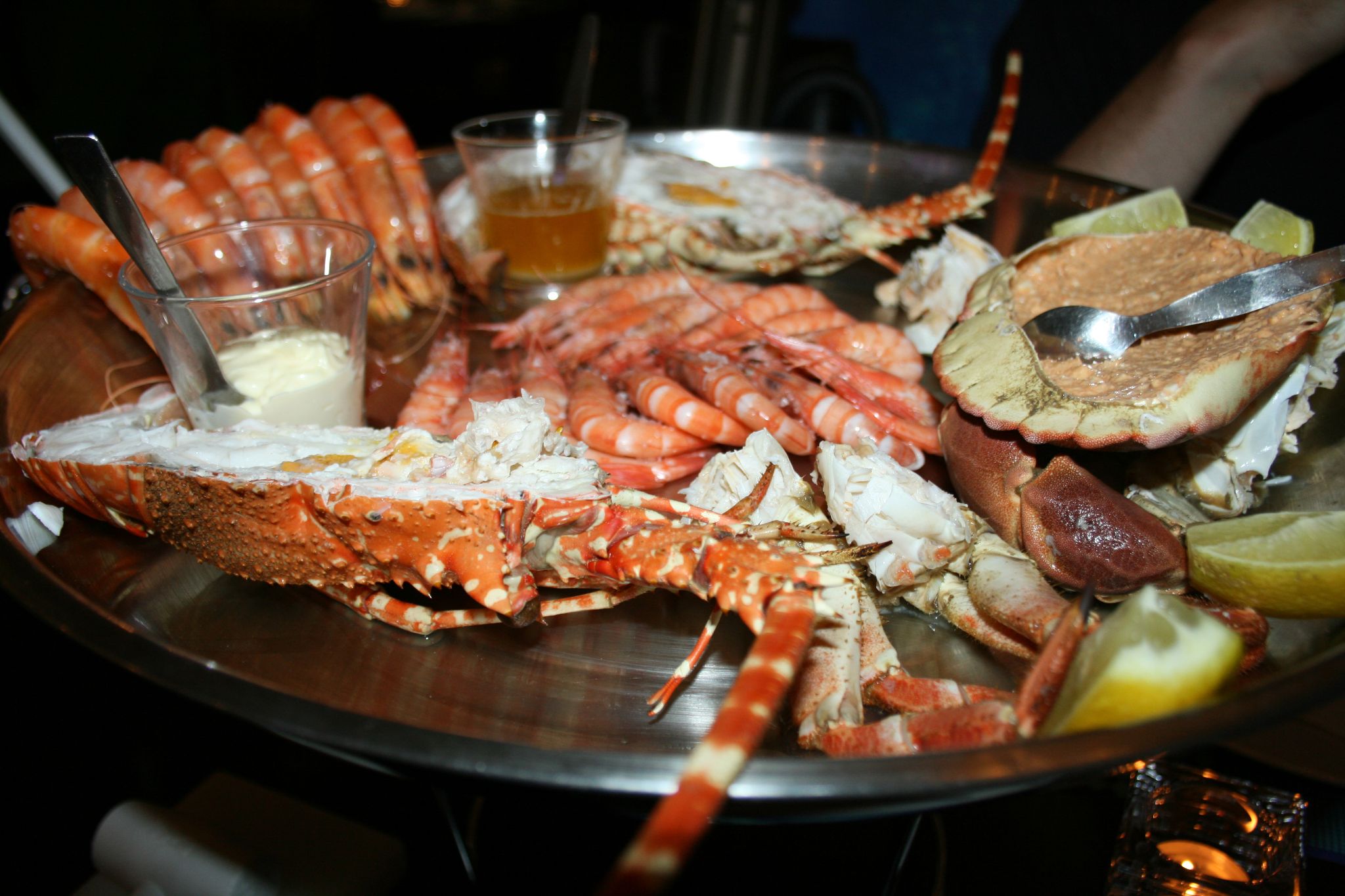 Meeresfrüchteplatte in der Marisqueira M, Lissabon