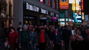 Fußgänger am Time Square, Manhattan