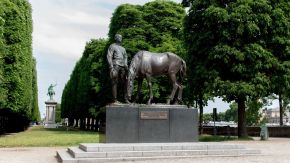 Monument du Corps expéditionnaire russe, Paris
