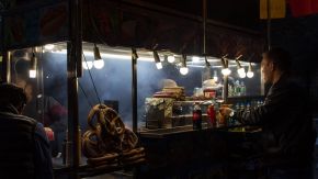 Bretzeln Nachts am Food Cart New York City