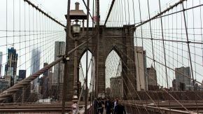 Walk over the Brooklyn Bridge
