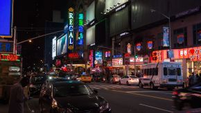 42nd Street bei Nacht