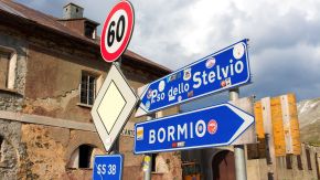 Passo dello Stelviom Bormio Straßenschild