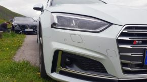 Audi S5 und Mercedes Benz S63 AMG Cabrio