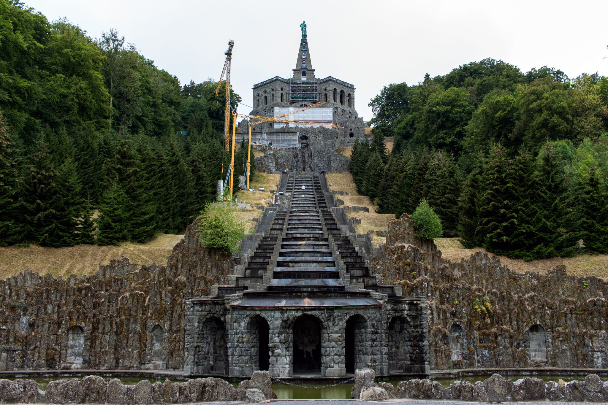 Kaskaden von unten, Bergpark Wilhelmshöhe, Kassel