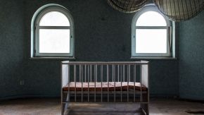 Kinderbett im Hotel Fürstenhof, Eisenach