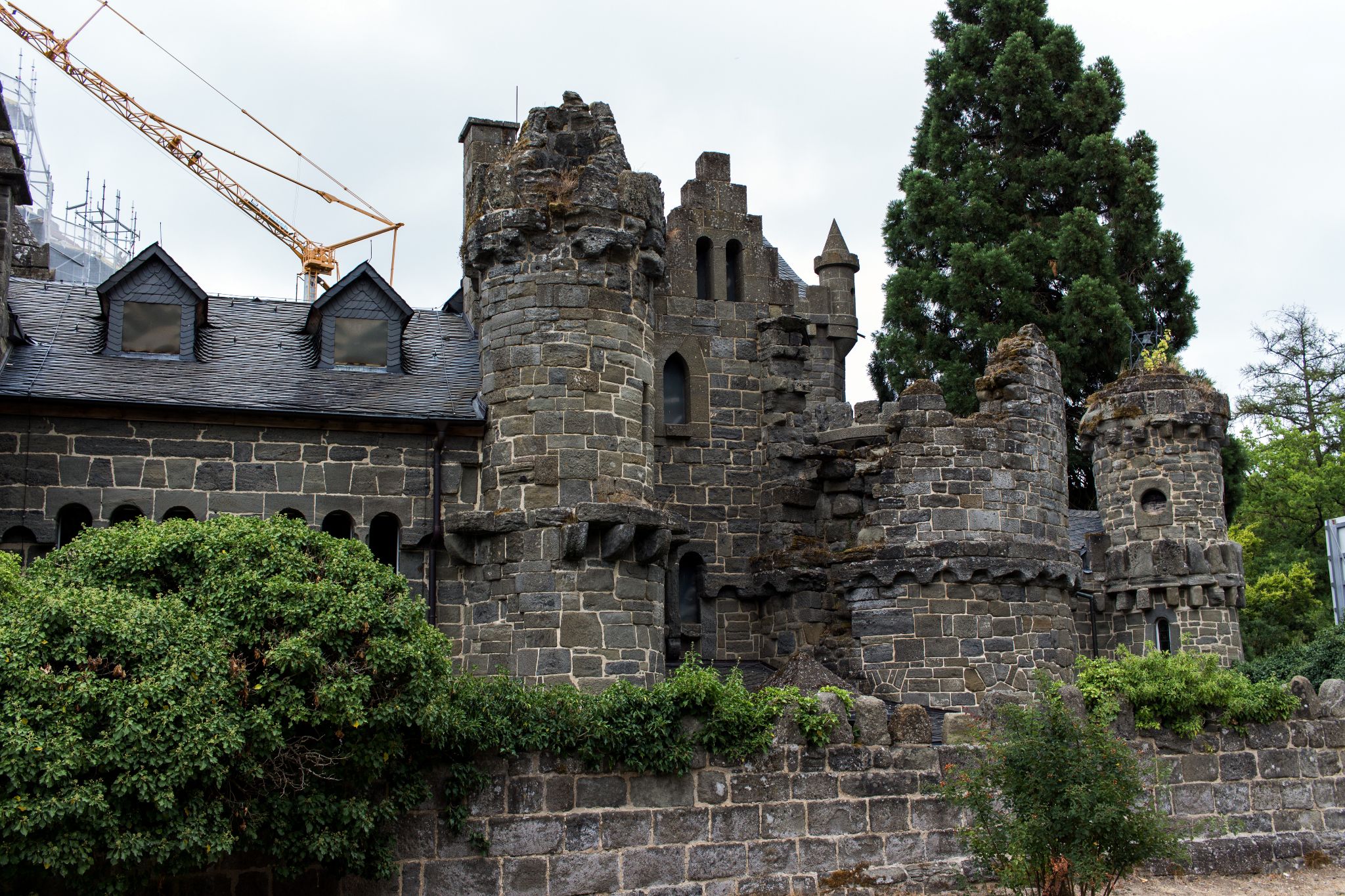 Löwenburg, Bergpark Wilhelmshöhe, Kassel