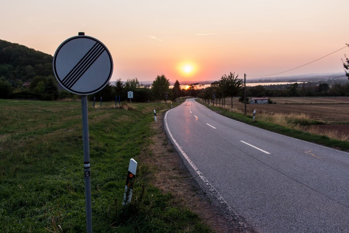 Straße nach B85 am Kyffhäuser Richtung Kelbra