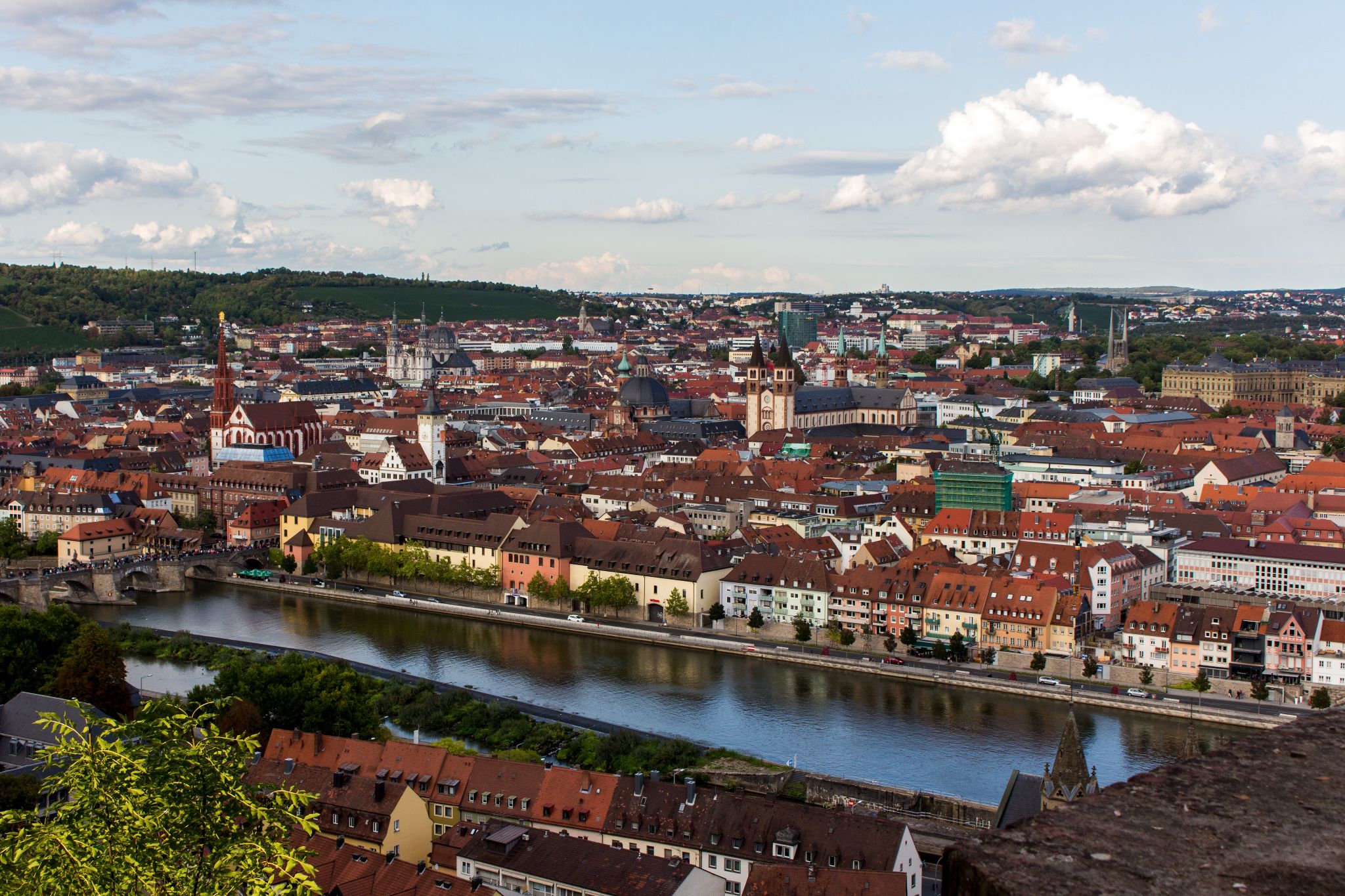 Würzburger Altstadt von der Festung aus