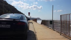 Audi TT an der Küste Apuliens