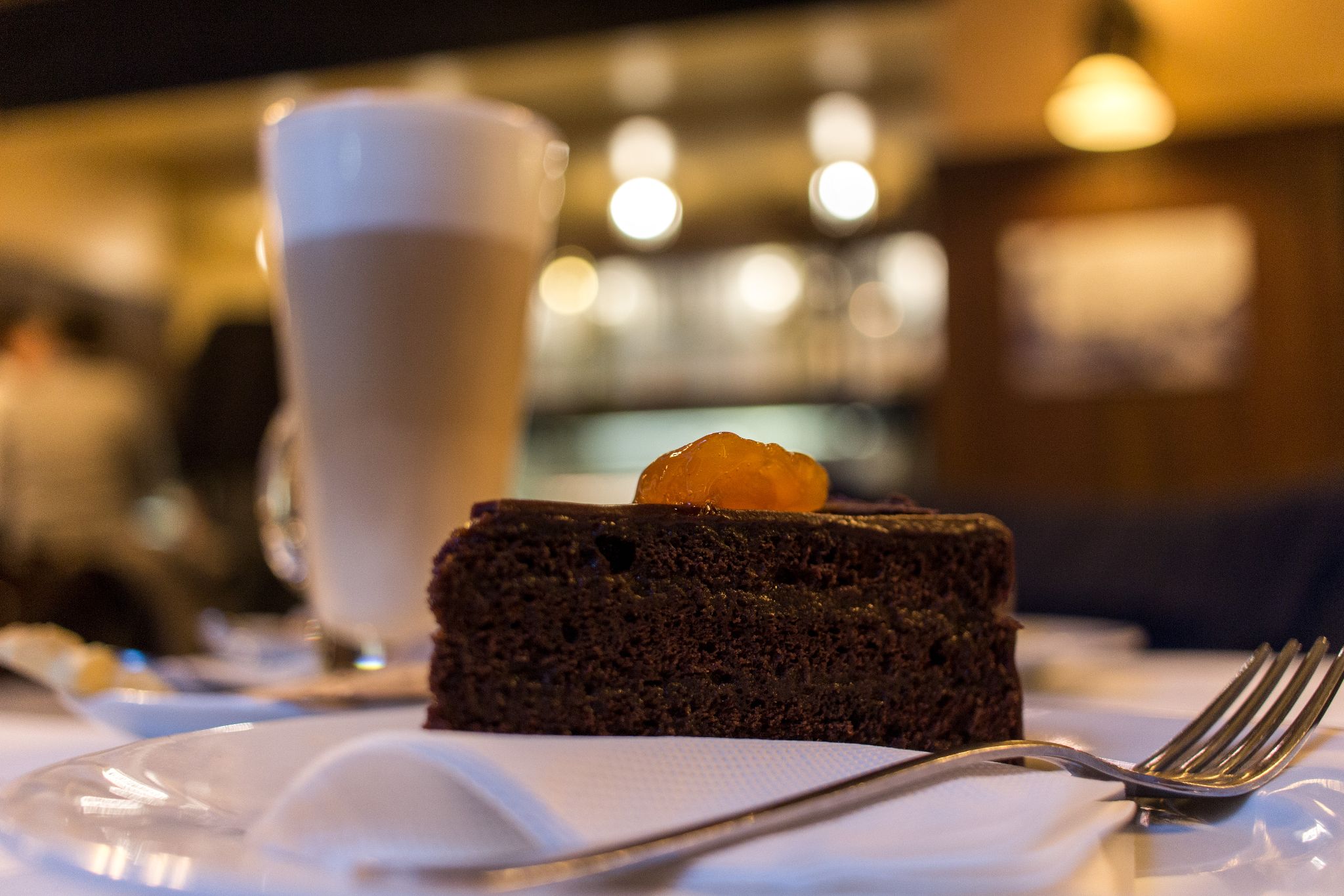 Sachertorte im Café Central, Budapest