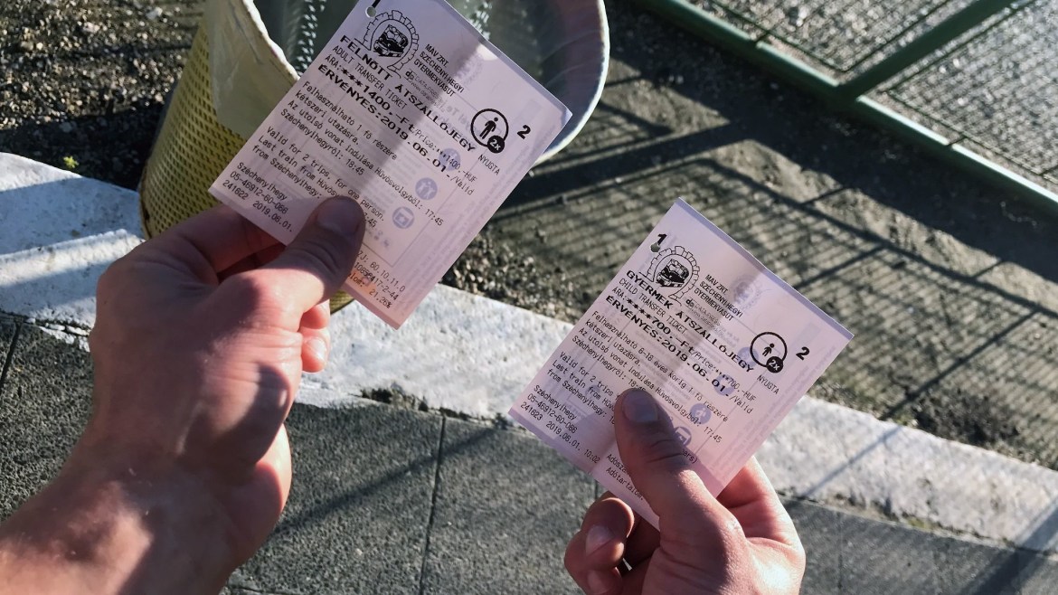 Abgelaufene Tickets für die Kindereisenbahn in Budapest