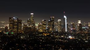 Skyline von Los Angeles bei Nacht