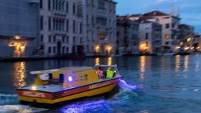 Ambulanzboot in Venedig