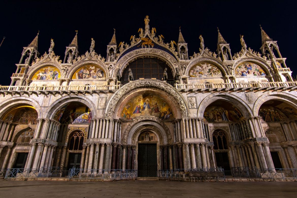 Basilica San Marco (Markusdom), Venedig bei Nacht