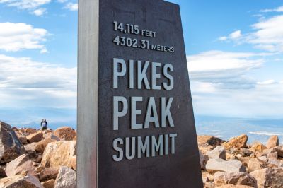 Pikes Peak Summit Schild, Colorado