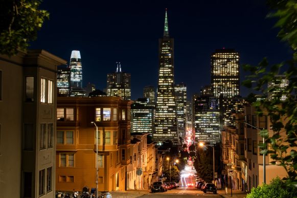 Downtown San Francisco bei Nacht