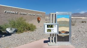 50°C am Am Furnace Creek Visitor Center, Death Valley