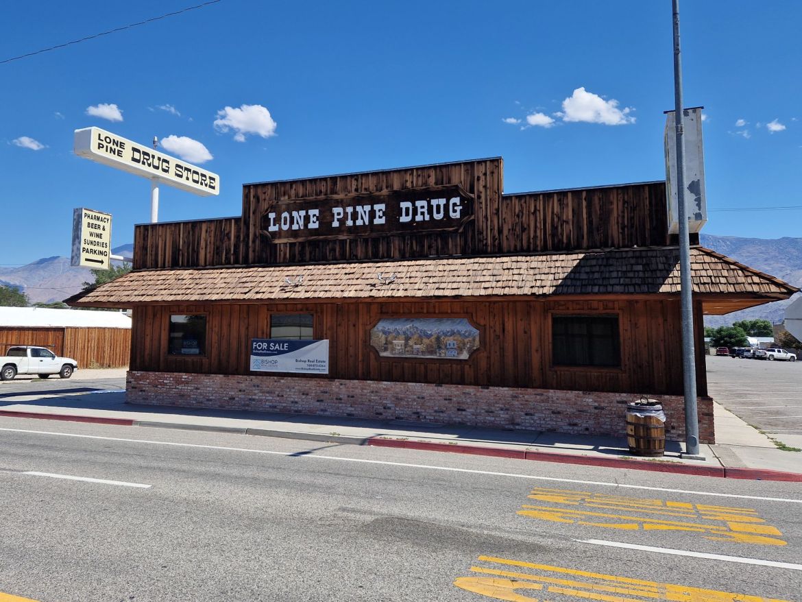 Lone Pine Drug Store
