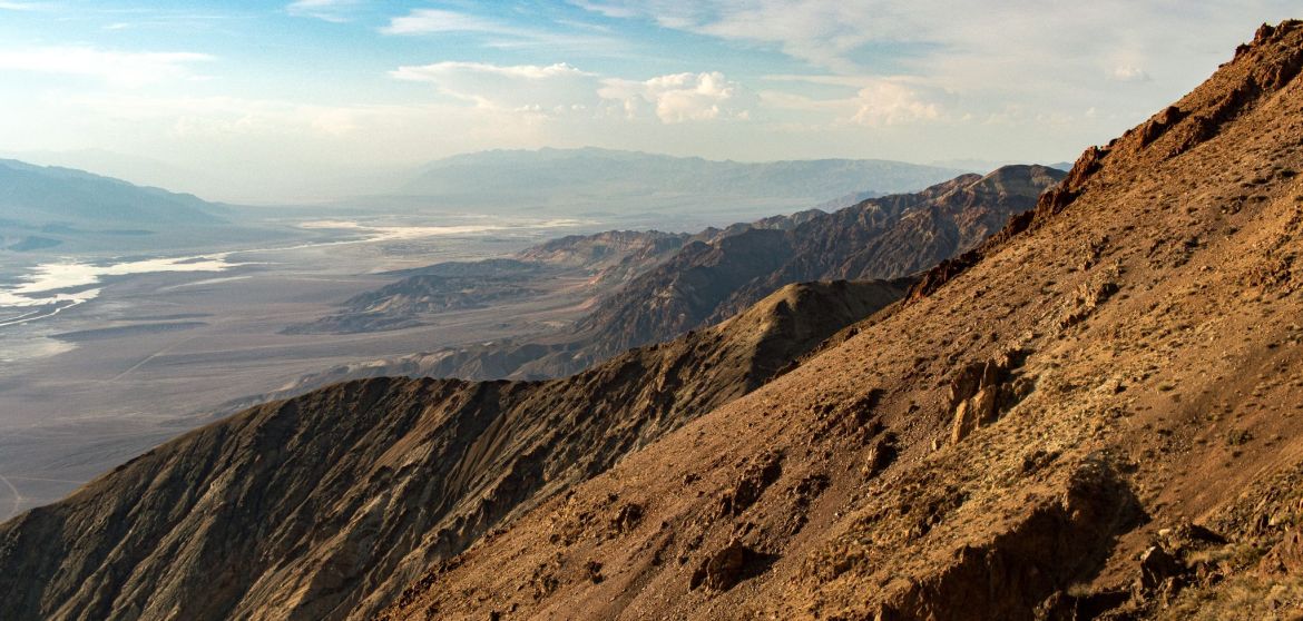 Norden des Death Valleys von Dantes View aus gesehen_21by10