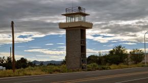 Alter Wachturm in Los Alamos, NM