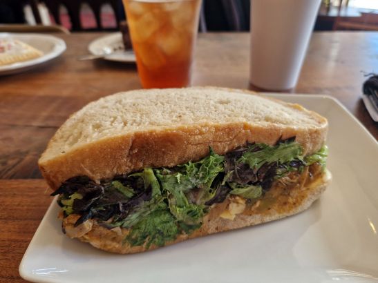 Chicken Sandwich im Hermosa Café, Durango