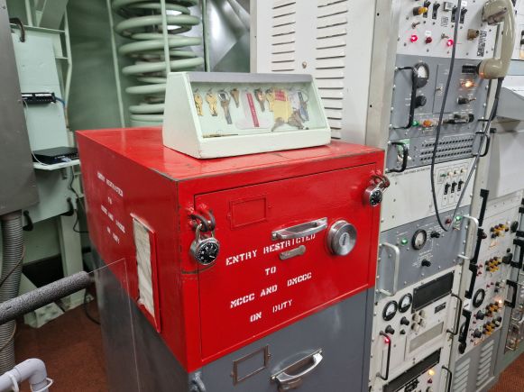 Roter Codekasten im Titan II Missile Museum, Arizona