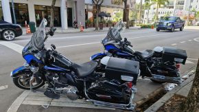 Miami Police Harley-Davidson Motorräder auf der Calle Ocho