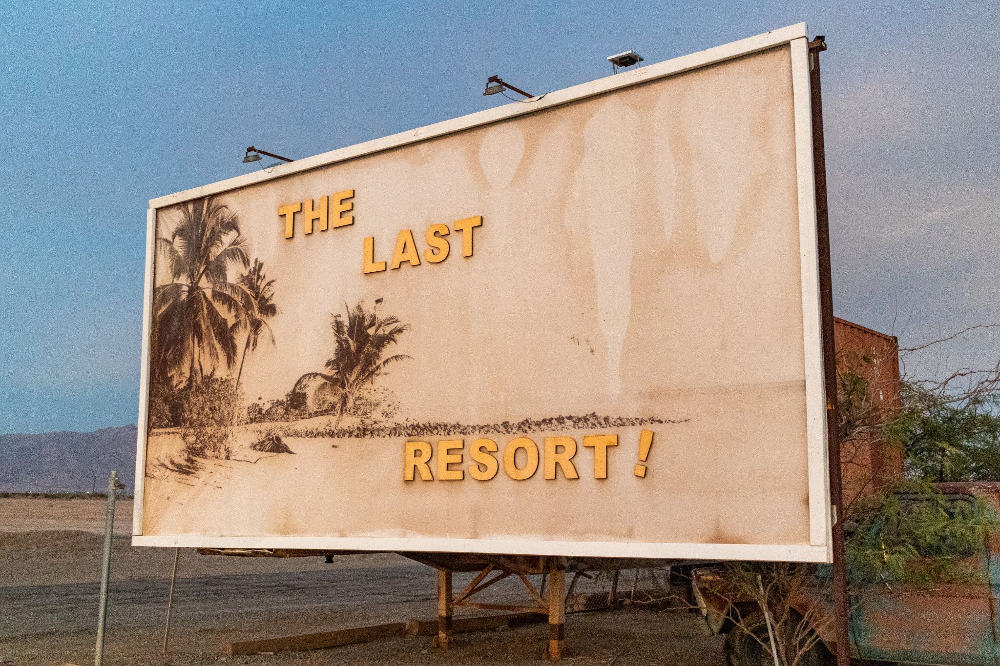 The Last Resort Billboard, am Rande von Bombay Beach, California