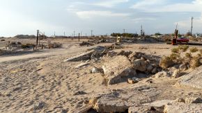 Zerfallene Ruinen am Strand von Bombay Beach, Salton Sea