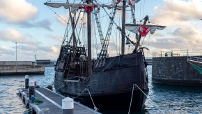 Replik der Santa Maria im Hafen von Funchal, Madeira