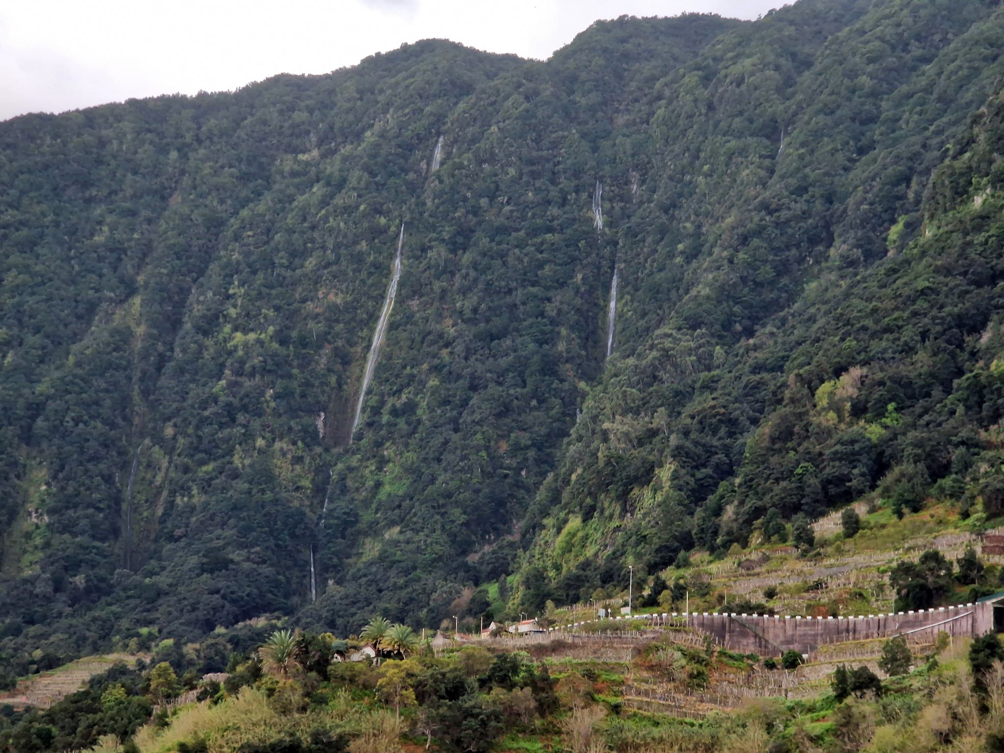 Wasserfälle in der Nähe von Seixal, Madeira