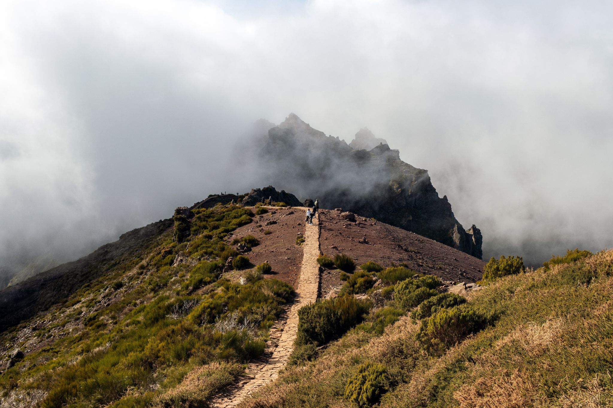 Wechselhaftes Wetter am Pico do Arieiro, Madeira