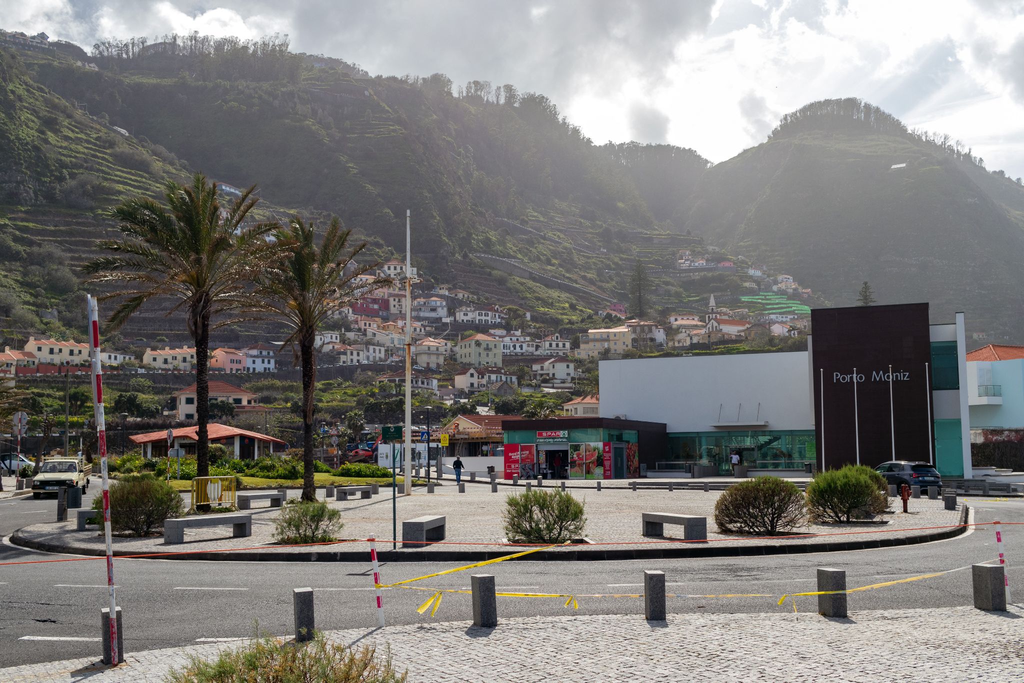 Zentraler Platz in Porto Moniz, Madeira