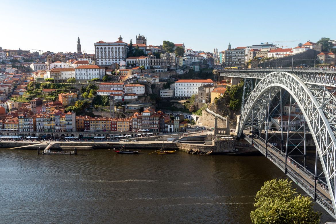 Porto und die Ponte Dom Luís I von Gaia aus gesehen