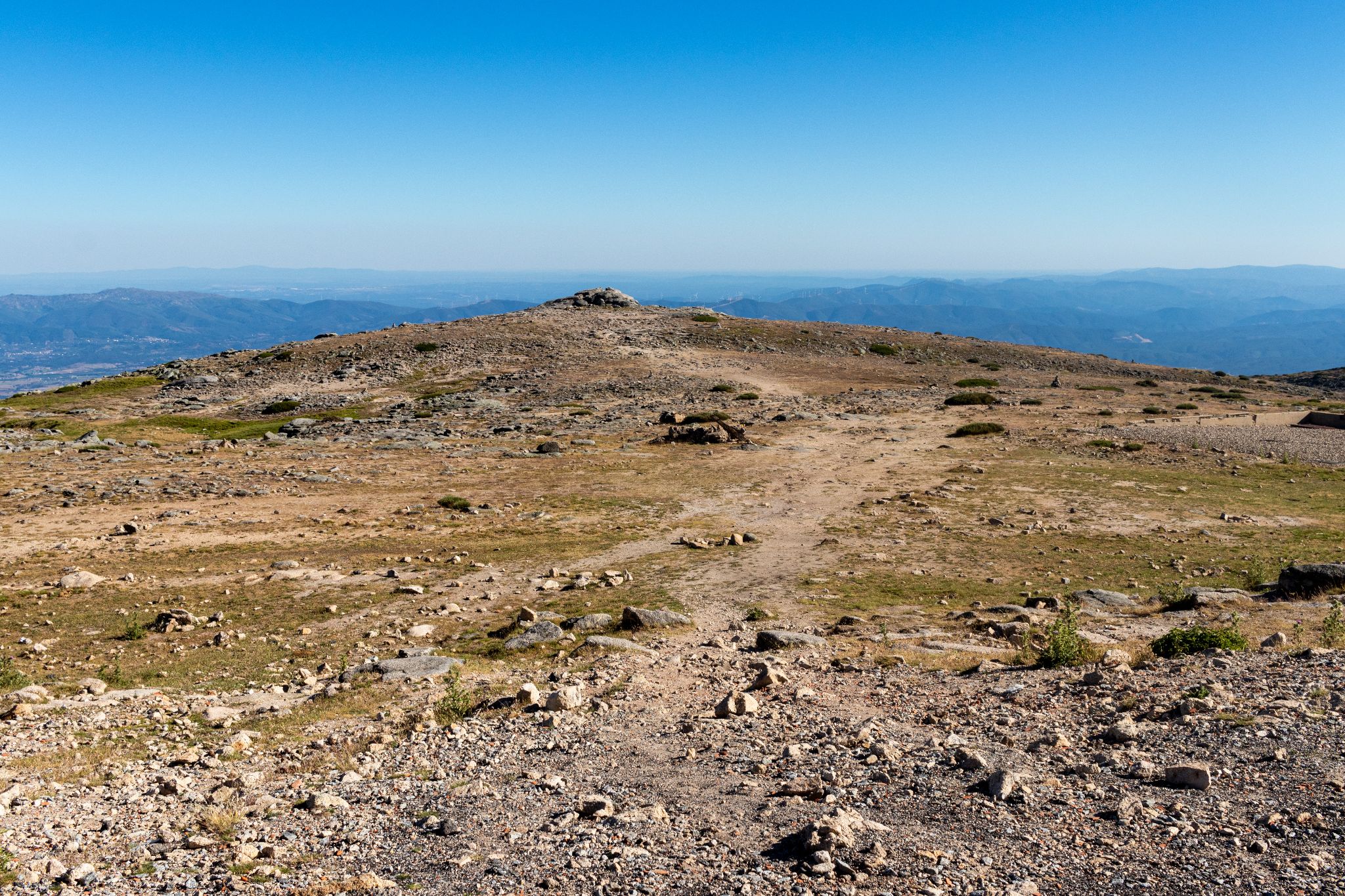 Serra da Estrela vom Torre aus gesehen, Portugal