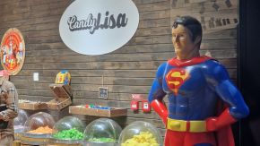 Superman bei CandyLisa in Portugal