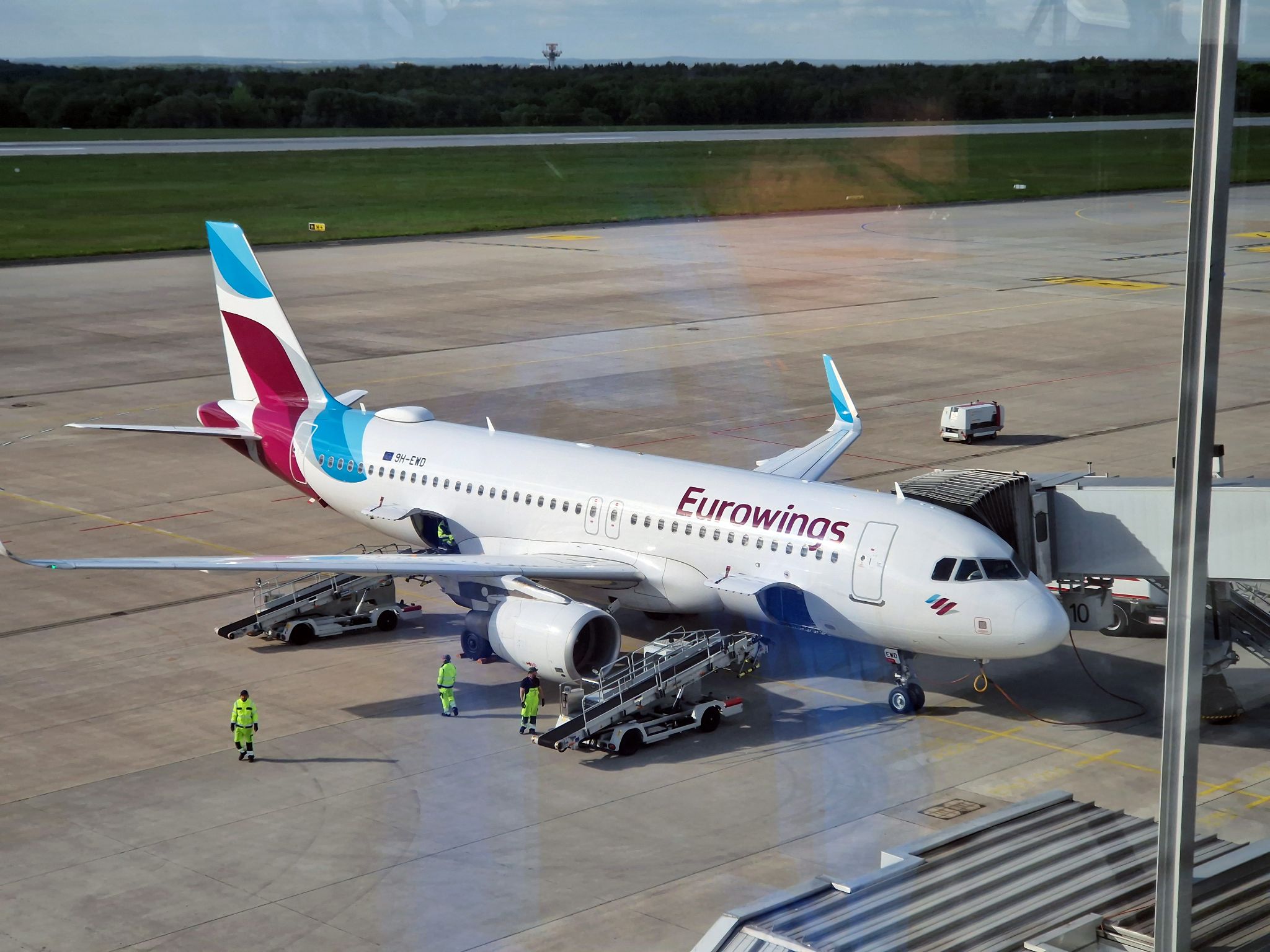 Eurowings 9H-WED am DRS im Mai 2025