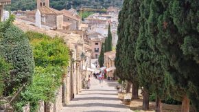 Große Treppe in Pollença
