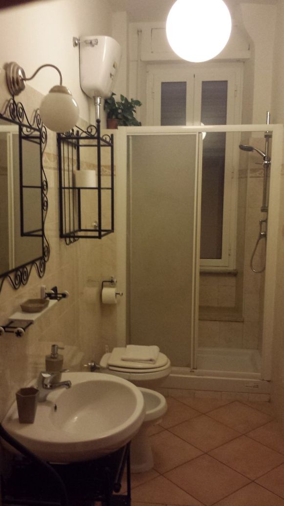 Apartment in Rom Bad