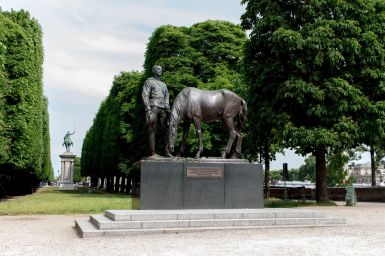 Monument du Corps expéditionnaire russe, Paris
