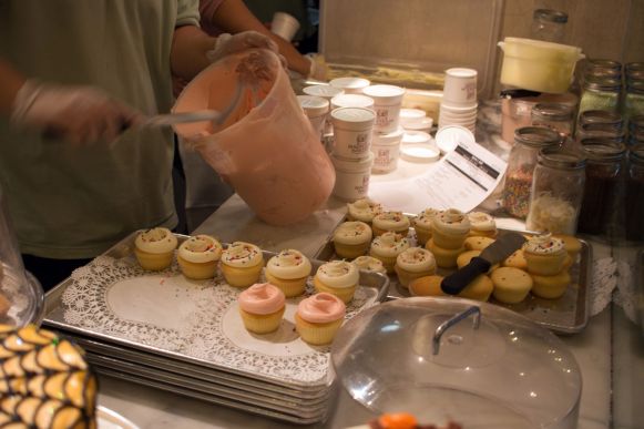 Frische Cupcakes in der Magnolia Bakery