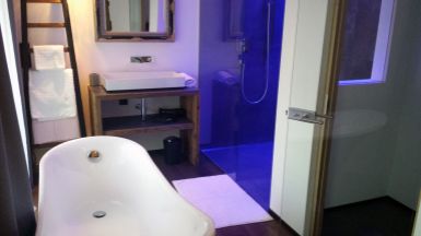 Ferienwohnungen, Apartmenthaus Tisense Südtirol - Badezimmer